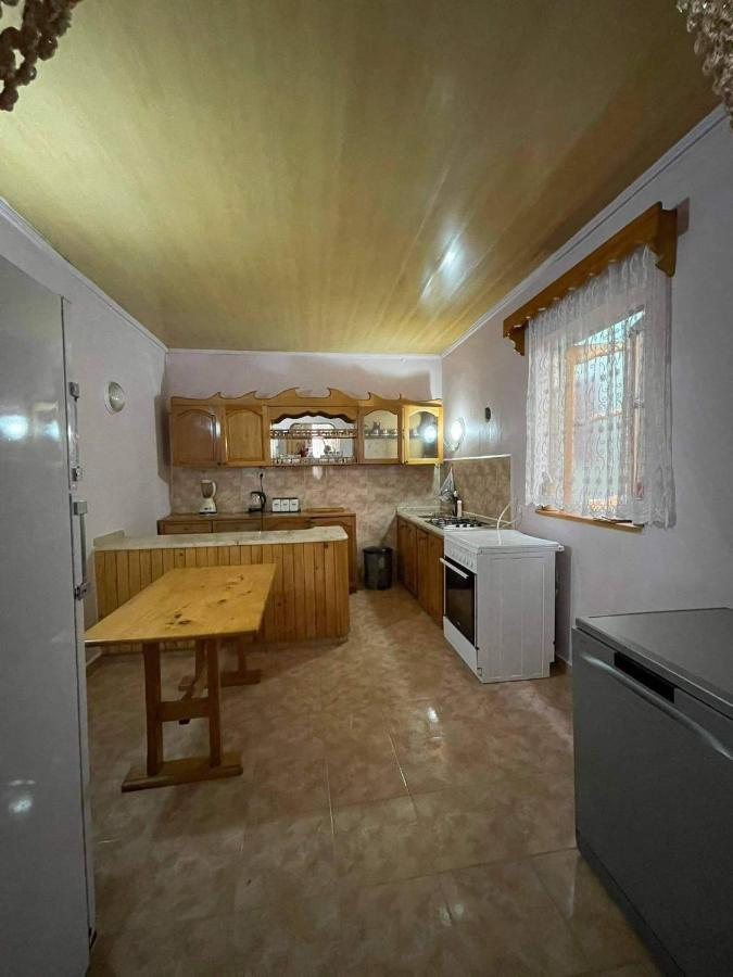 Apartment Sofia Batumi Exterior photo